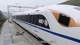 中国高铁“如此庞大”脏了如何清洗？专家：看完清洗过程直言过瘾