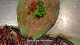 星级厨师自制“自燃”美食，游客却不敢吃，老顾客：看我的
