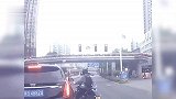 幼童突发抽搐送医沿路车主默契让行，20分钟路程8分钟走完