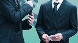 丁真西装生图 耳坠配西装 野性反差！