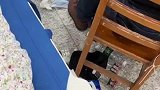 一中年男子喝醉后在医院哀嚎找妈妈