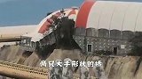越南这座桥成“网红”，耗资20亿建成，佛手托起桥梁