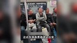 北京地铁仗义执言的女孩发文回顾事件，文采引怒赞：是神的安排！
