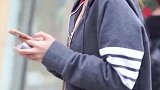 不好意思，吓了小姐姐一跳，我真的不是故意的！