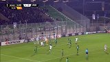 下半场补时第5分钟费伦茨瓦罗斯球员斯格尼维奇进球 卢多戈雷茨1-1费伦茨瓦罗斯