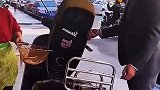 染个发咋把自己染成小蓝人了