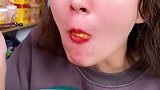 无骨鸡爪 我闺蜜的无骨鸡爪都卖了几万单了，你们还说打架打架…光盘行动 零食