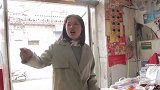 老板卖辣条搞活动，5毛钱一次辣条管够吃，没想来了个大胃王美女