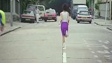 就喜欢看叶子楣跑步，满满的能量