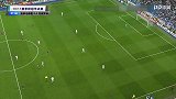 梅西中路奔袭1v4推射远角得手 卡西无奈坐地目送皮球入网