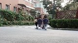 老公上辈子做了多少好事，才有三个满眼都是他的小情人，太羡慕了