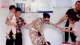这么无情地把我赶出去，还想让我回去，没门