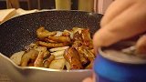 今天不吃面条了，打工人的周末就该整点肉吃吃！