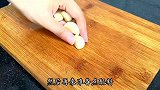 茄汁豆腐这样做酸甜开胃，外焦里嫩，用香浓的汤汁拌米饭也超好吃