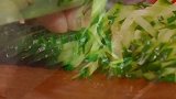 下班不想做饭，那就来一碗懒人拌面