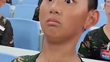 孩子们参加军事夏令营后，整个人的精神面貌都变了
