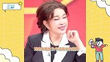 刘晓庆为书法站台，耳朵变形面部诡异，曾被曝一幅作品拍卖上百万