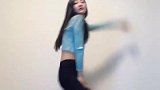 小莫姐姐穿高跟鞋跳社会摇，身材真的好性感啊