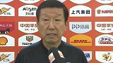 申花全队抵达比赛现场 崔康熙：力争延续连胜氛围到足协杯