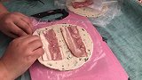 手抓饼和培根能做出什么美味？方法都教给你，焦香酥脆超好吃