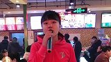 美女歌手演唱《悠悠岁月》声音穿透力强,激励了好几代人的歌