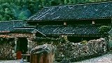 小时候看到屋顶在冒烟，就知道妈妈在做饭了