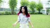 闺蜜穿搭很有讲究，瞧瞧出门都这样打扮，简直美得不像话