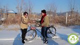 大雪天美女路边碰瓷单身汉，没想两人一见钟情，真有才
