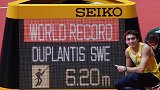 天空才是极限！撑杆跳高比赛 杜普兰蒂斯6米20再刷新世界纪录