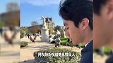 李咏23岁女儿罕秀恩爱，法图麦气质高级像妈妈