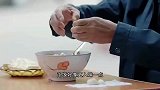 风靡渭南的豆腐泡馍，看到里面的配料，难怪受欢迎！