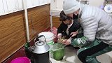 大彭馋肉了，3斤五花肉焖土豆，这道“红烧肉”下酒又下饭