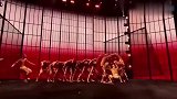 少林十八铜人登台美国达人秀，一众老外都看懵了，掌声就没停过！