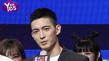 王家梁爆红并且求婚成功  被翻出5年前肌肉照