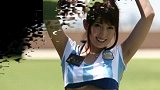 世界杯-14年-波多野结衣化身足球宝贝 穿阿根廷球衣为世界杯助阵-新闻