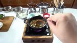 迷你厨房之臭豆腐，闻着超臭，吃起来香辣酥脆
