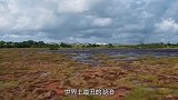 世界上最丑的湖，没有一滴水却能不断移动，人还可以在上面行走