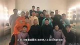 于谦去银行柜台捐款，网友调侃大爷不会上网，纸质收据圈内独一份