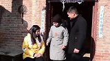 儿媳怀双胞胎女孩，遭婆婆嫌弃赶回娘家，孩子出生后笑了