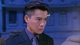 周霆琛得知自己被包围，独自1人手持双枪怒杀鬼子杀手，真是厉害