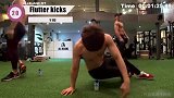 4位韩国帅哥室内腹肌训练 在家就能虐出公狗腰