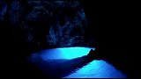 神秘蓝色洞穴，一般人不敢去！