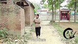 大熊撞晕路人不道歉，老师看到后批评大熊一番，大熊真过分