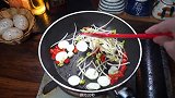 炒豆芽菜家常做法，百吃不腻的酸辣茭白炒豆芽菜，清爽开胃