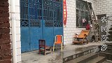 莎莎的洗发露不见了，妈妈说小光把洗发露送给可可了，莎莎啥反应