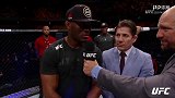 UFC-18年-乌斯曼笼内采访：就算双拳受伤 我依然能够战胜对手！-花絮