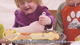 宝宝长到这个时候就要开始吃肉了，别给宝宝吃晚了