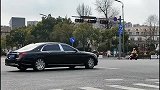 迈巴赫抬头，不输奥迪A8