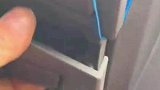 车上偶然发现绿色按钮，有知道是干嘛用的吗
