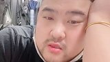 最好的爱情大概就是，我让你心动，你让我心安！